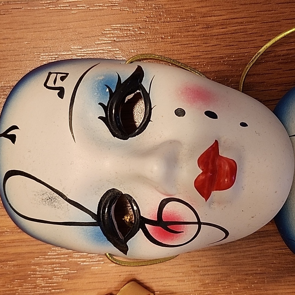 Mask Phase - Picture 3 of 4